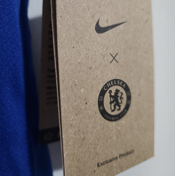 Benoit Badiashile Chelsea FC signed shirt - Picture 8 of 9